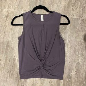 Lululemon top